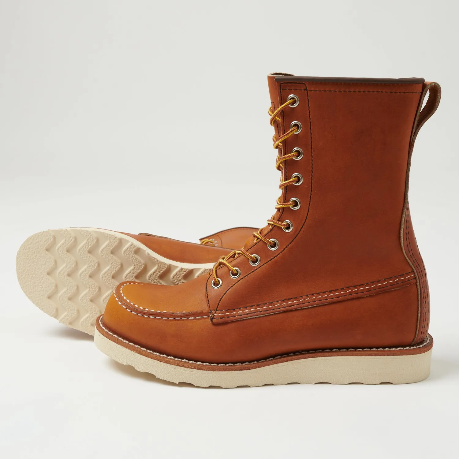 Red Wing 0877 Classic Moc Toe Boot - Oro Original