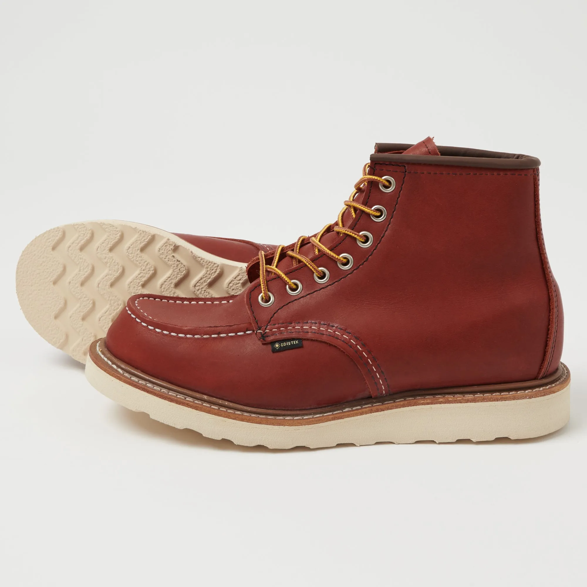 Red Wing 8864 6-Inch 'Gore-Tex' Moc Toe Boots - Oro Russe Taos