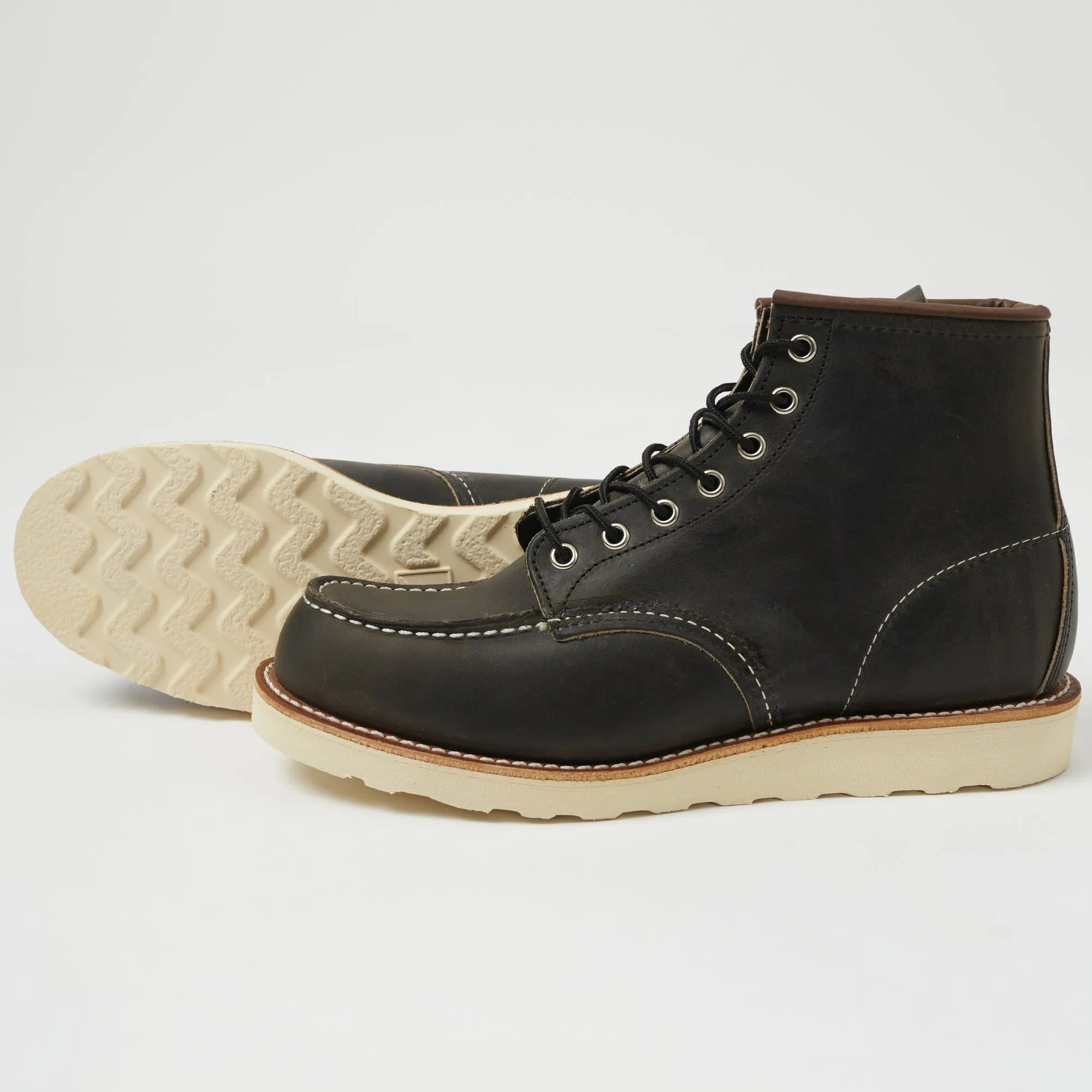 Red Wing 8890 6 Classic Moc Toe Boot - Charcoal Rough & Tough