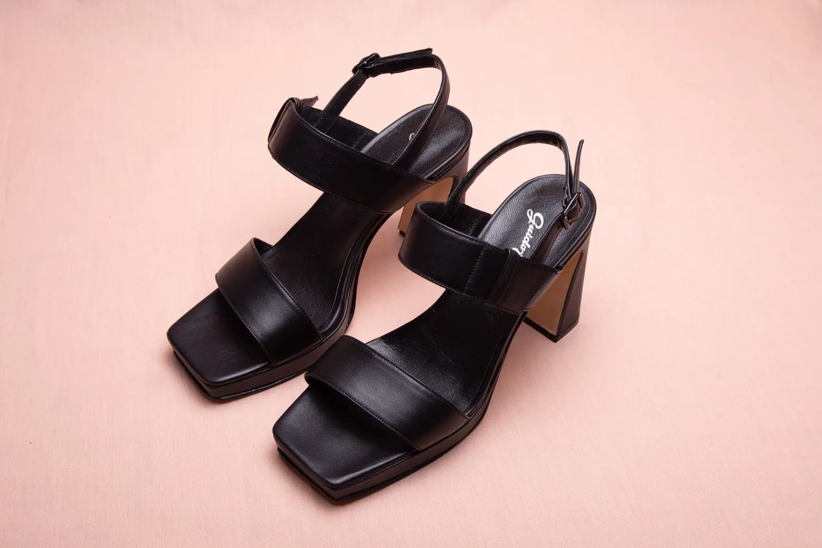 Sandal Praga Black