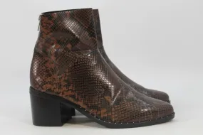 Treasure & Bond Farrah Women's Snake Print Brown Boots 9M(ZAP12921)