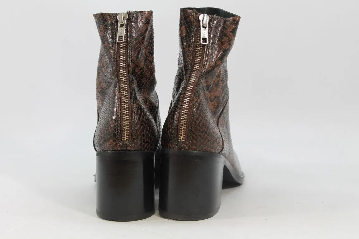 Treasure & Bond Farrah Women's Snake Print Brown Boots 9M(ZAP12921)